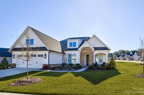 82225 Standing Oak Drive