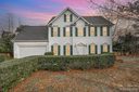 9220 Mitchell Glen Drive sold home in Charlotte, SC