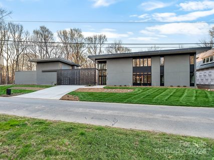 326 Meadowbrook Road