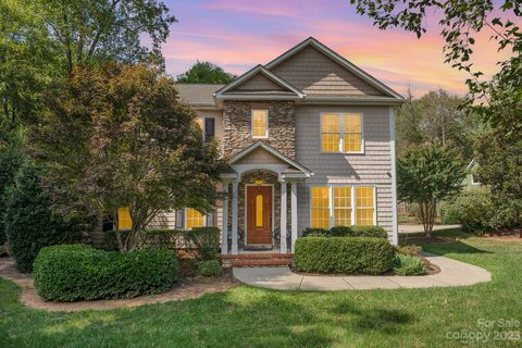 5816 Sharon Road
