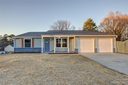6552 Rocklake Drive sold home in Charlotte, SC