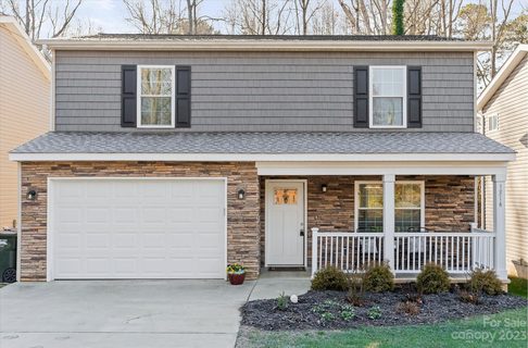 1314 26th Avenue sold home in Village at 26th Ave NE, Hickory, NC