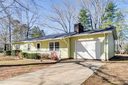 1401 Sharon Drive sold home in Waxhaw, SC