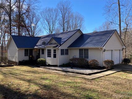 1495 Brookstone Drive 12 sold home in Brookestone, Lincolnton, NC