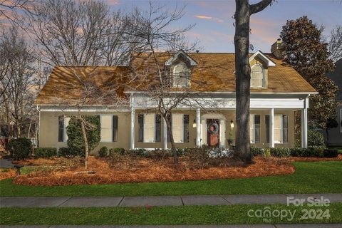 629 Queen Charlottes Court