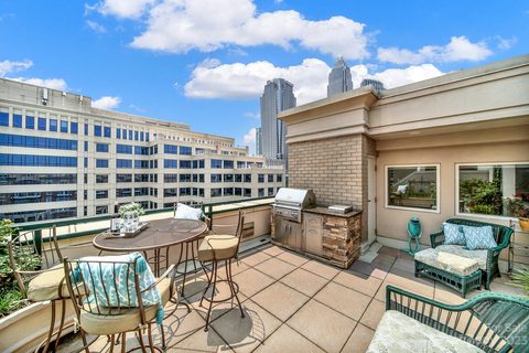 400 N Church Street 711