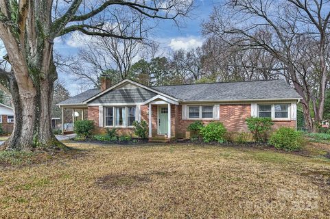 3035 Cresthill Drive sold home in Cresthills, Charlotte, NC