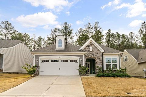 565 Cellini Place
