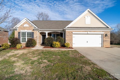 624 Rosemore Place sold home in Stoneridge Lakes, Rock Hill, SC