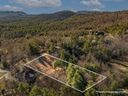 Lot 17 Thornapple Drive sold home in Hendersonville, SC