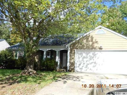 8339 Houndstooth Drive