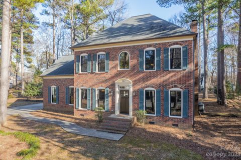 162 Wynward Lane sold home in North Shore, Mooresville, NC