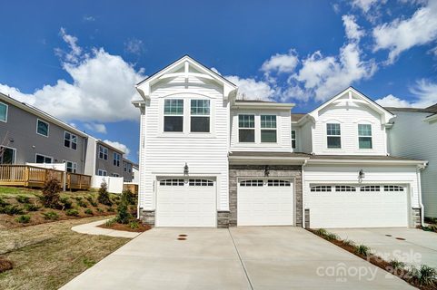 2433 Heathcliff Trail