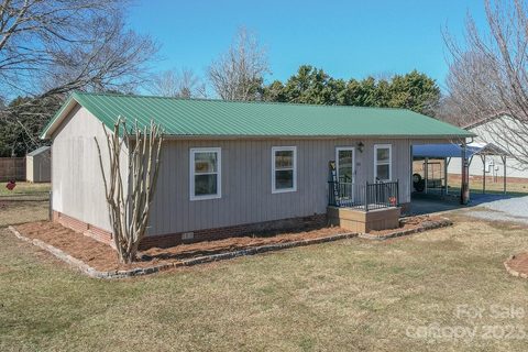 4329 Startown Road sold home in Greenfield, Newton, NC
