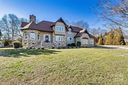 1015 8th Street Lane sold home in Hickory, SC