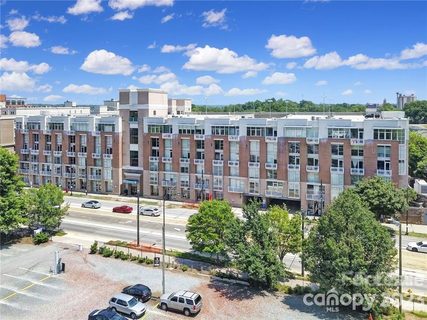 710 Trade Street 519 sold condo in Gateway Lofts, Charlotte, NC