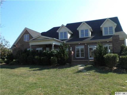 606 Laurel Valley Way sold home in Crescent Links, Salisbury, NC