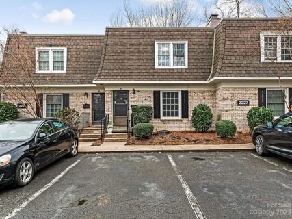 2227 Rexford Road B