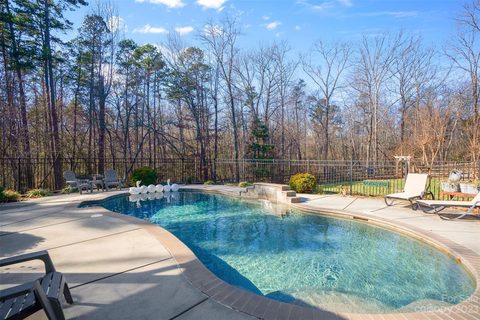 5926 Taurus Drive