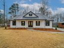 8807 Crestwood Drive sold home in Mount Pleasant, SC