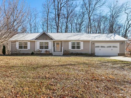 234 Pete Luther Road sold home in Mountain Vista At Luther Cove, Candler, NC