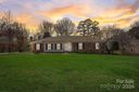 439 Leafsmoke Drive sold home in Gastonia, SC