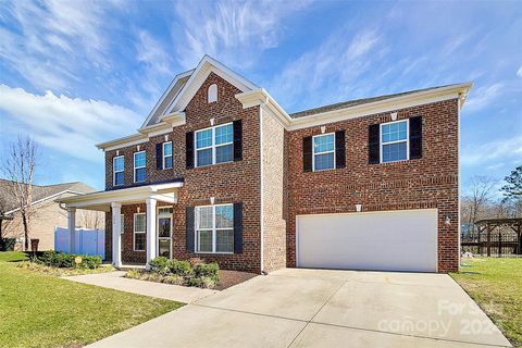 604 Rosemore Place sold home in Stoneridge Lakes, Rock Hill, SC