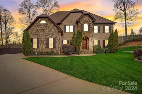 Previously sold for $950,000