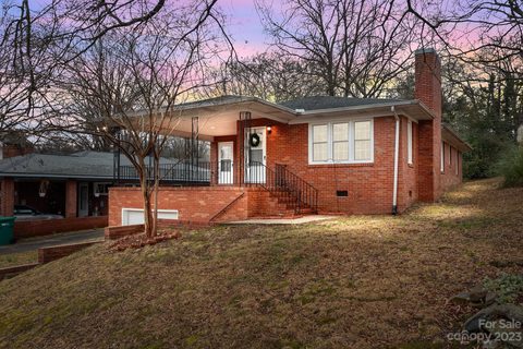 212 5th Street sold home in Oakdale, Albemarle, NC