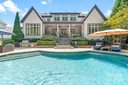 8013 Wicklow Hall Drive sold home in Matthews, SC