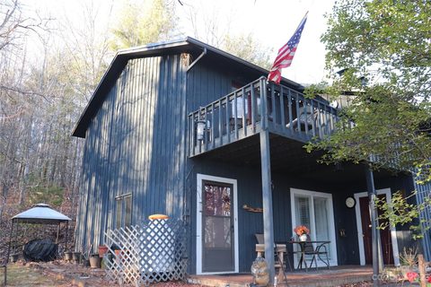 7885 Kinglet Road 94 sold townhome in Pine Mountain Lakes, Connelly Springs, NC
