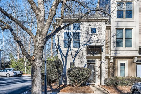 1033 Park West Drive sold home in Park West, Charlotte, NC