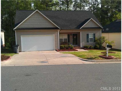 2221 Charles Towne Court