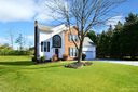 15005 Wiltshire Manor Drive sold home in Charlotte, SC