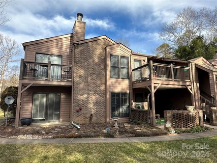 5 Ravencroft Lane