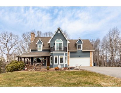27 Justice Drive sold home in Mountain View Acres, Leicester, NC