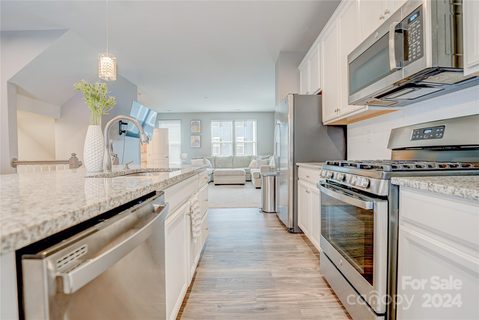 1214 Ashbury Street sold townhome in Riverbend Towns, Charlotte, NC