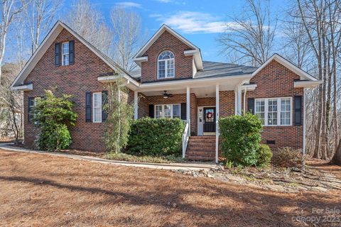 122 Dobbin Lane
