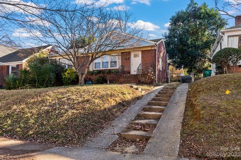605 Woodruff Place