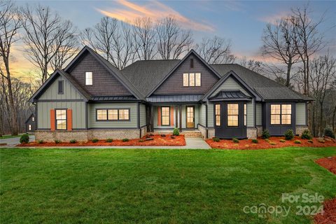 3940 Spring Drive sold home in Rosewood Trail, Midland, NC