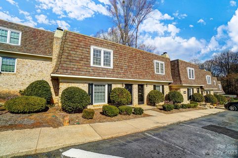 3500 Colony Road E