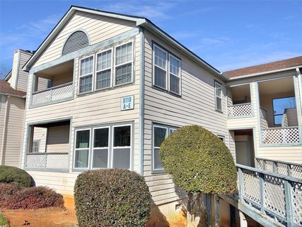 8119 Tremaine Court B sold condo in Devonshire Court, Charlotte, NC