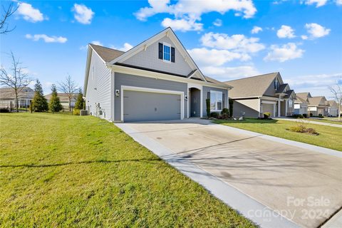 107 Rosebay Drive