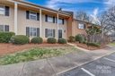 6867 Dumbarton Drive sold home in Charlotte, SC