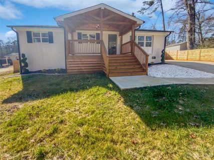 5225 Burke Drive sold home in Lewis Forest, Charlotte, NC