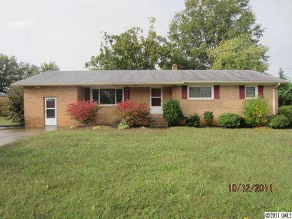 1550 Hilltop Drive