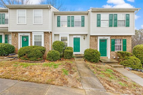 567 Lex Drive sold townhome in Alexander Towne, Charlotte, NC