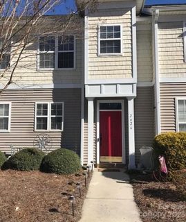 2426 Loch Stone Drive