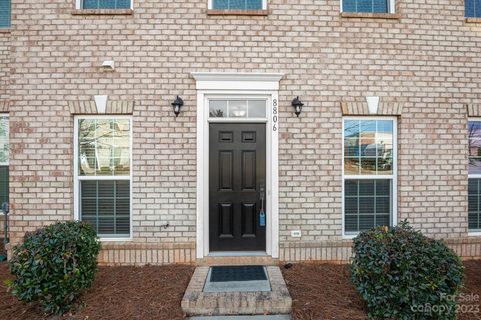 8806 Granby Hill Road sold townhome in Mint Hill Commons, Mint Hill, NC