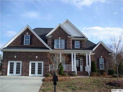 5420 Roberta Meadows Court